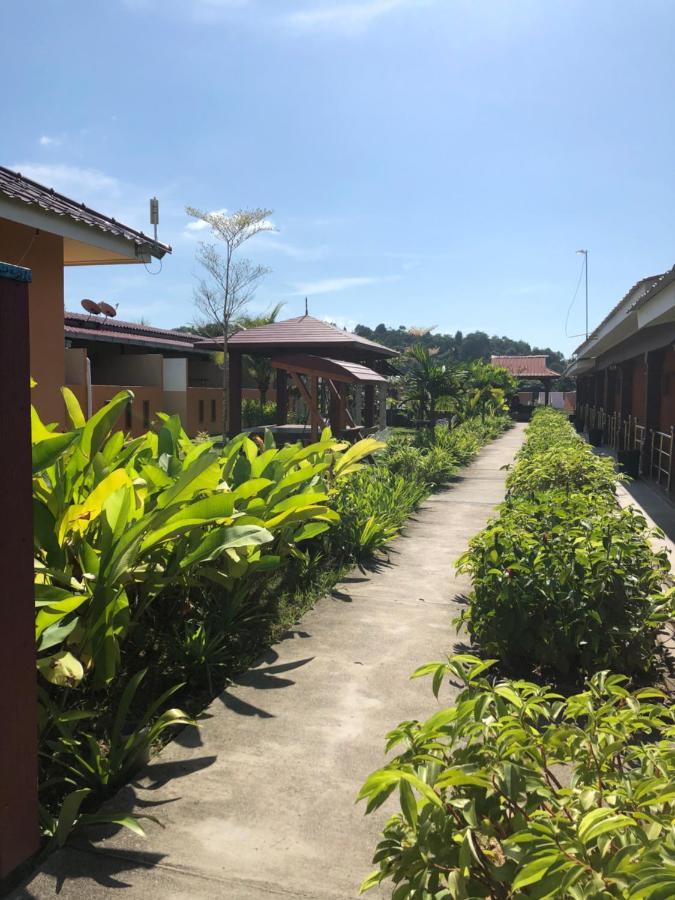 Chuu Pun Village Resort Pantai Cenang  Exteriér fotografie